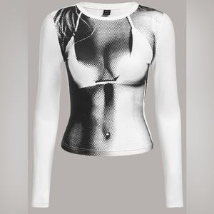 Black,gray shirt with 3d body print